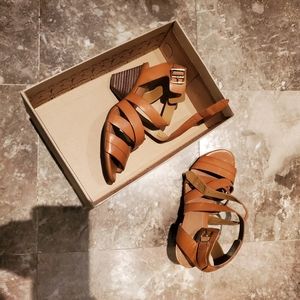 Clark's Ranae short heel
